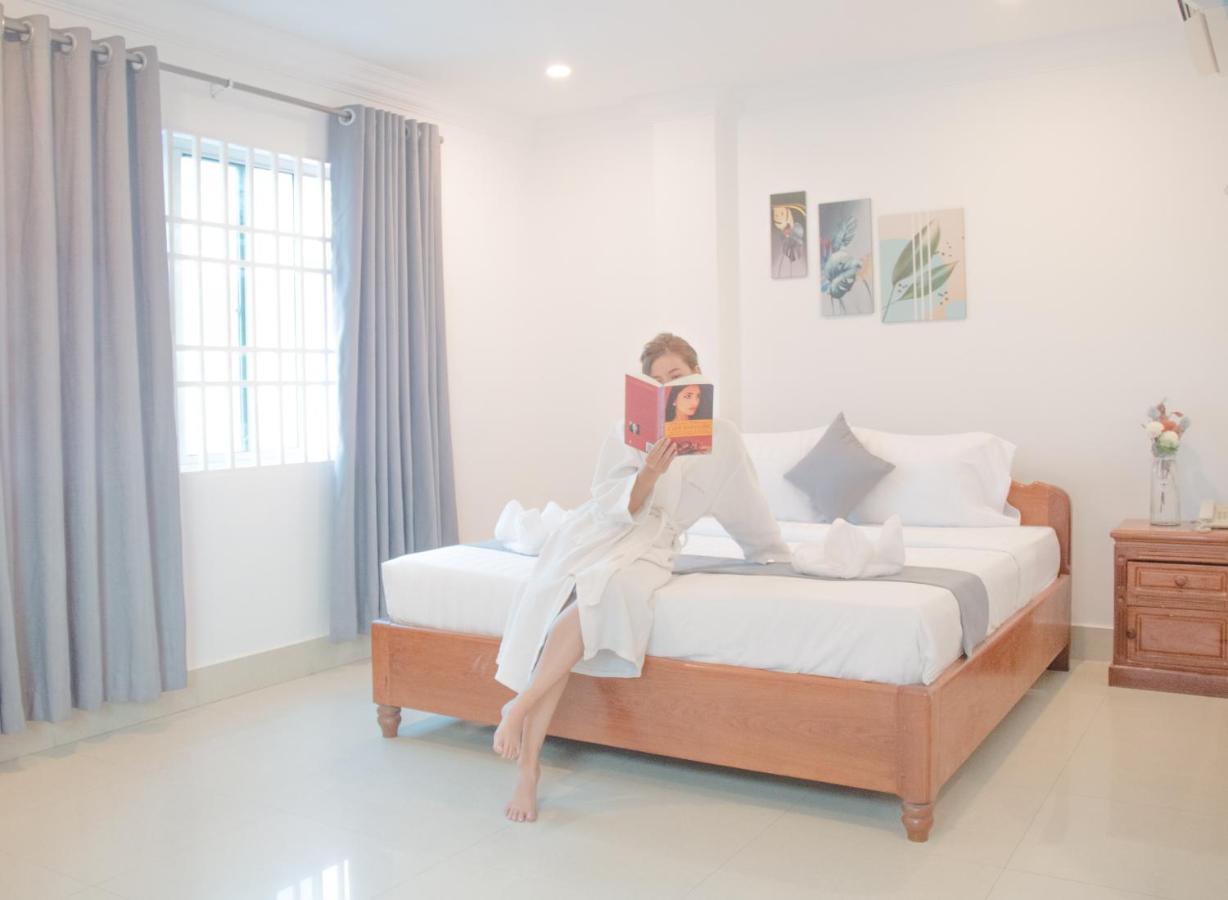 White Corner Hotel Phnom Penh Dış mekan fotoğraf