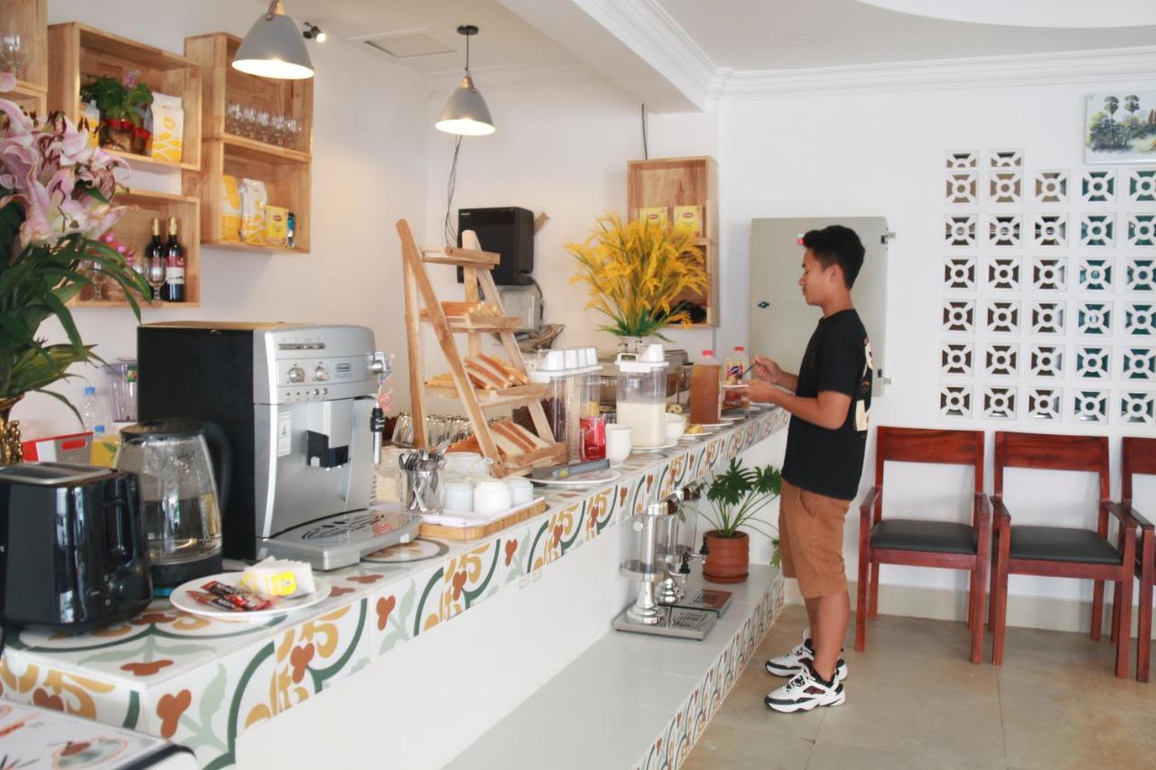 White Corner Hotel Phnom Penh Dış mekan fotoğraf