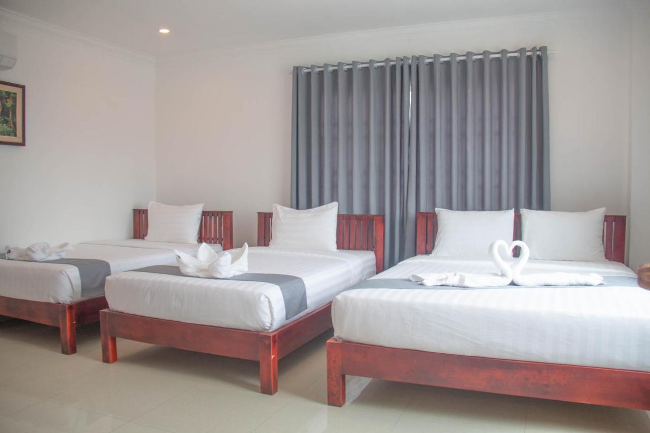 White Corner Hotel Phnom Penh Dış mekan fotoğraf