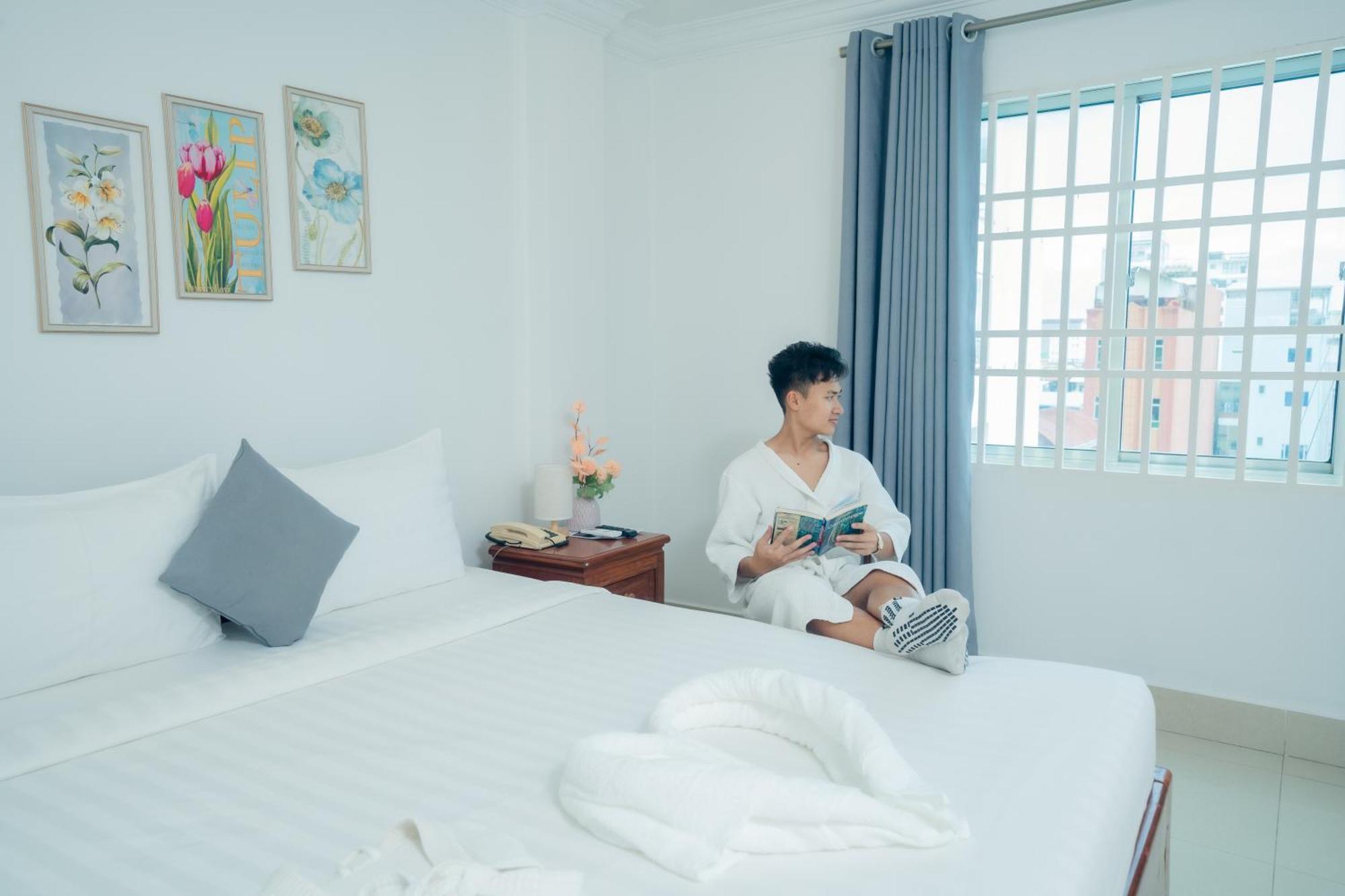 White Corner Hotel Phnom Penh Dış mekan fotoğraf